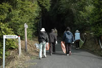 冠岳及びふれあい林道等の清掃活動と植樹